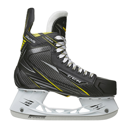 CCM Tacks 4092 Ice Skates - JUNIOR